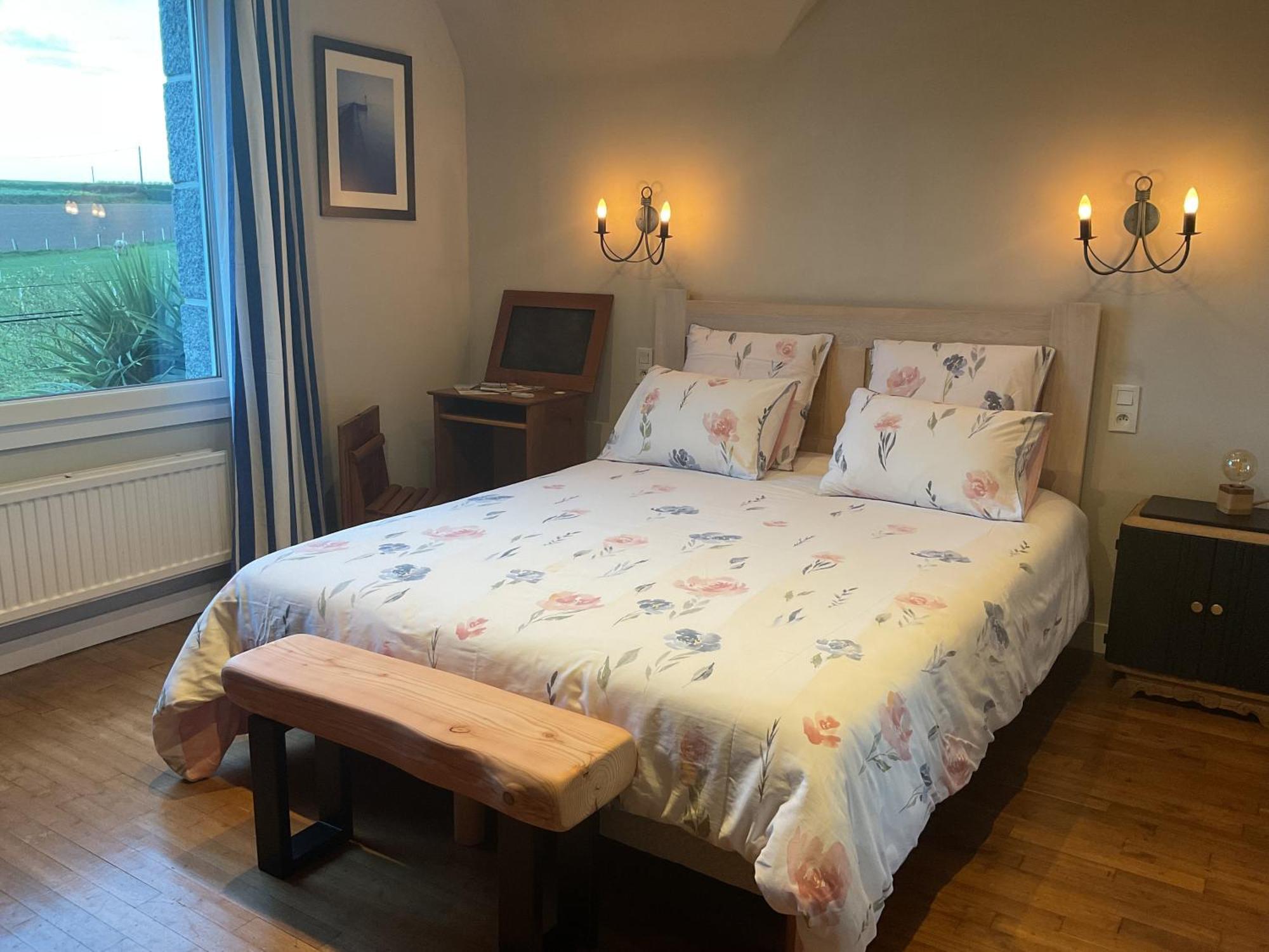 Les Chambres De Kermenguy Sibiril Екстериор снимка